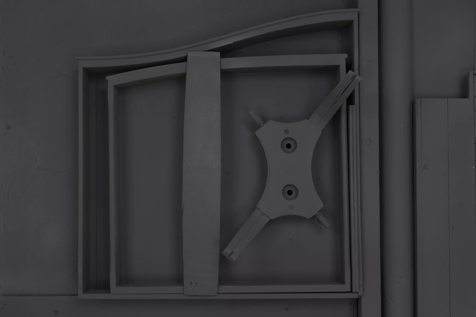 Untitled by Louise Nevelson